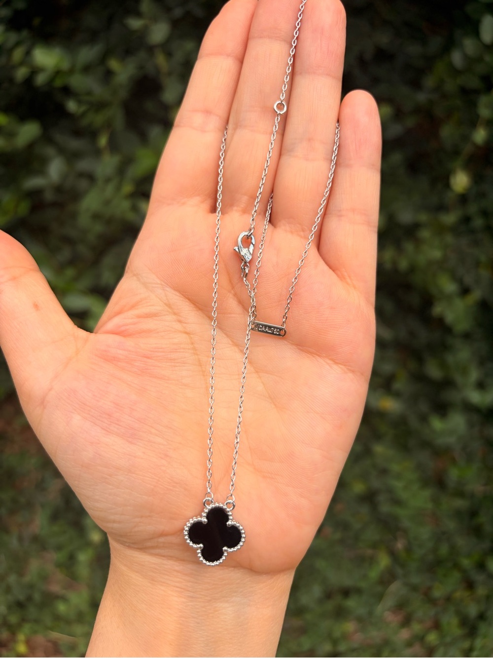 Necklaces Black Clover Pendant Necklace in Silver - Picture 5 of 5